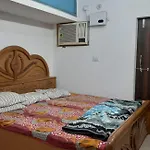 Atithi Kashi Inn